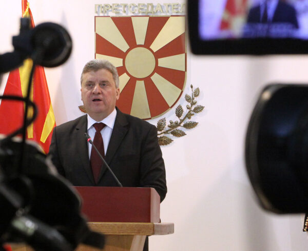 „Не сакам никој да има сомнеж, ниту еден политичар не е над законот. Ниту еден политичар не е недопирлив. Секој ќе одговара за своите постапки“, изјави Иванов, но сепак повтори дека за него одлуката за аболиција била најдобрата можност за излез од политичката криза.