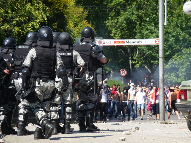 Од протестите за случајот „Монструм“ во јули кога повеќе илјади етнички Албанци се судрија со полицијата во Скопје
