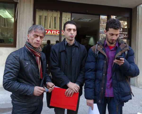 Потписниците на Повелбата за солидарност му даваат рок за средба на министерот Спасов до вторник