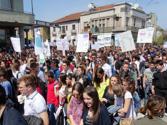 Министерството е глуво на нашите барања, велат средношколците | Фото: Синиша Јаков Марушиќ