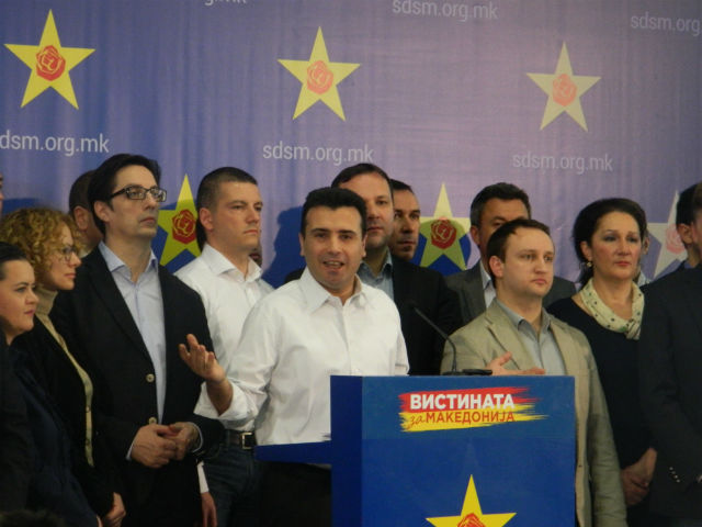 Лидерот на СДСМ Заев на десетата по ред политичка бомба ги обелодени причините за менувањето на двата урбанистички планови „Тасино Чешмиче “ и „Капиштец – Водно“ | Фото: М. Јордановска