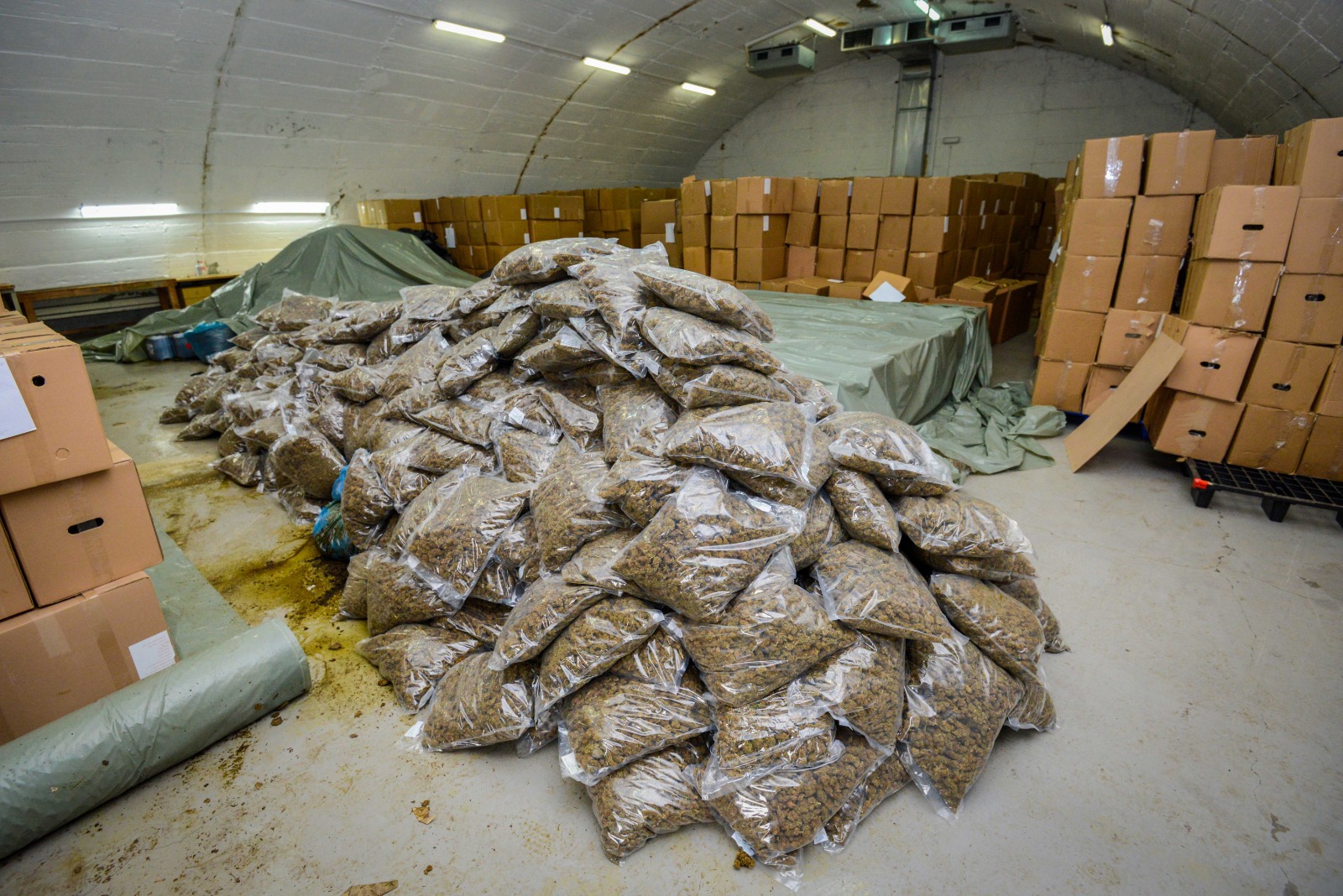 За малку марихуана – затвор, за многу – парични казни