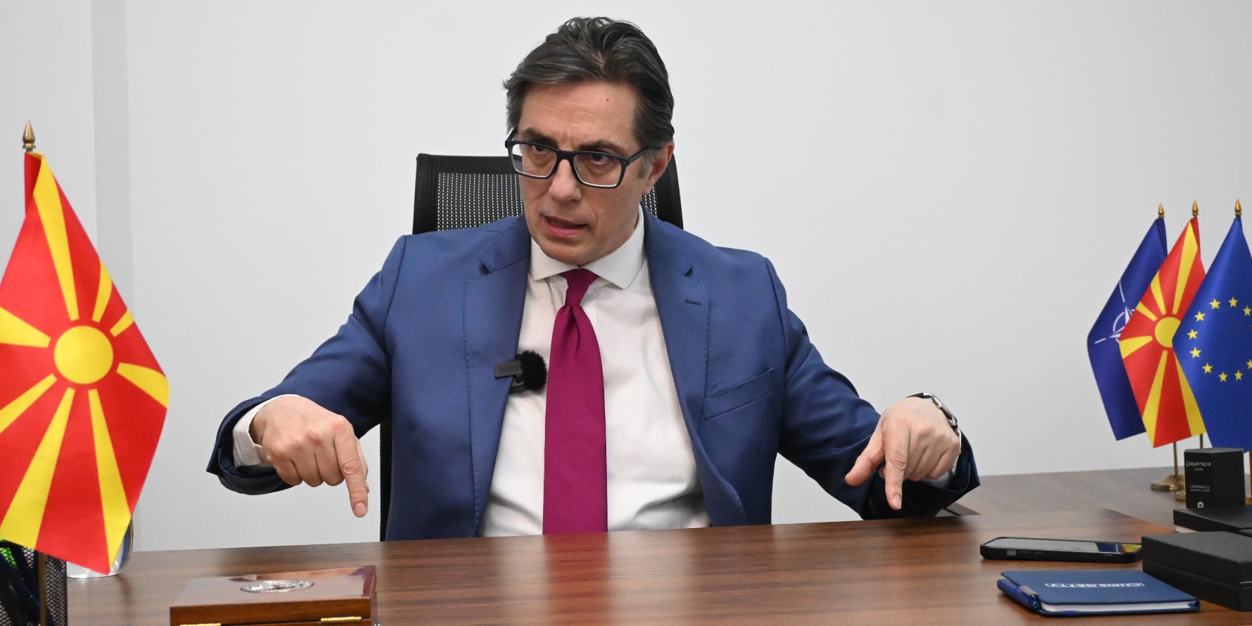 Фотографија од претседателот Стево Пендаровски